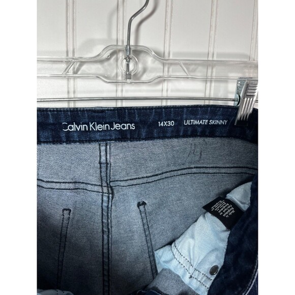 Calvin Klein Dark Wash Mid Rise Skinny Jeans Women’s Size 30/ 14 (34/28} - Picture 6 of 8